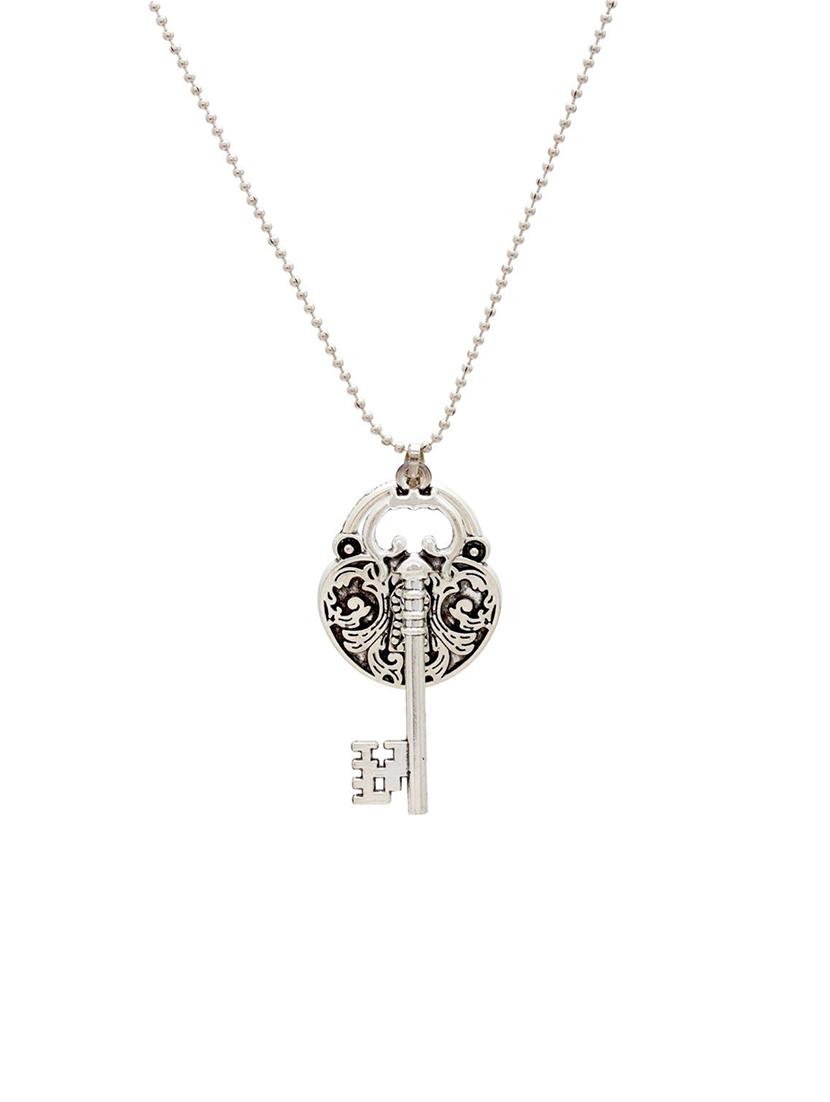 key and lock locket - 18536382 - Zoom Image - 0