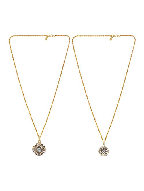 gold brass pendant - 18536558 -  Standard Image - 0
