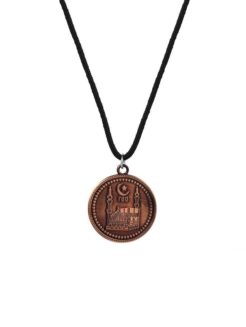 brass pleated pendant - 18536846 -  Standard Image - 3