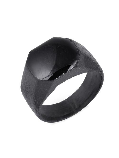 black brass finger  ring - 18536910 -  Standard Image - 0