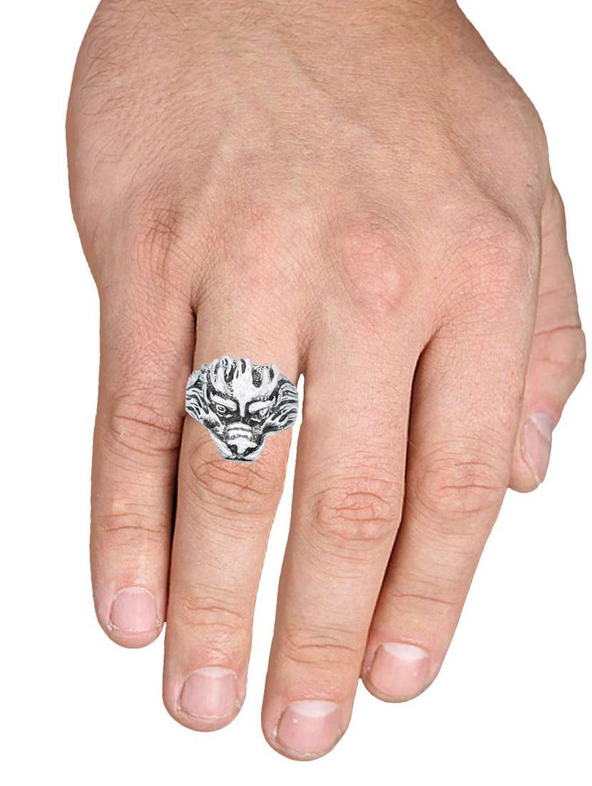 silver pleated ring - 18537061 -  Standard Image - 3