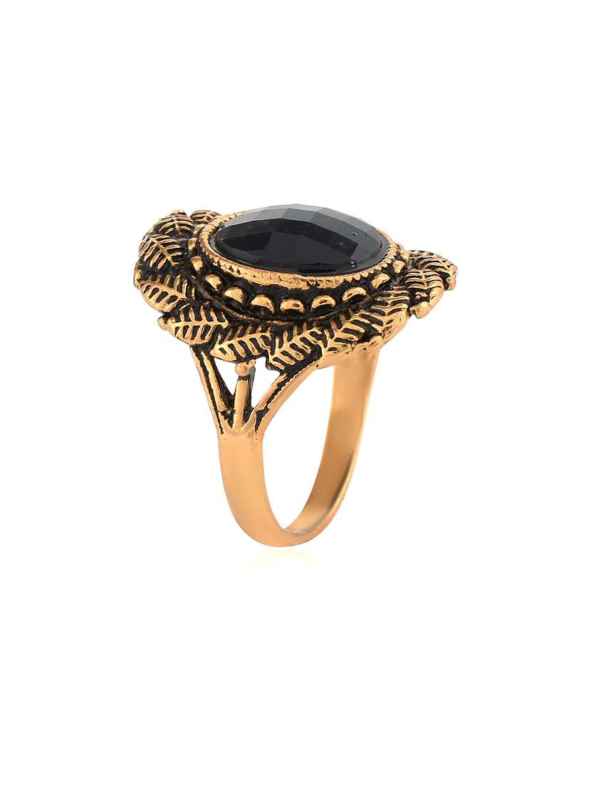 gold plated finger ring - 18537078 -  Standard Image - 3