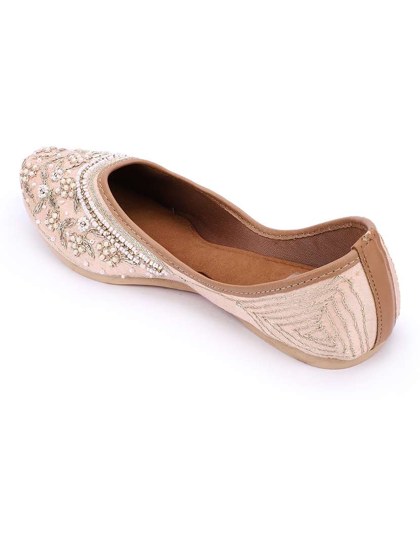 women embellished slip on mojaris - 18559768 -  Standard Image - 3