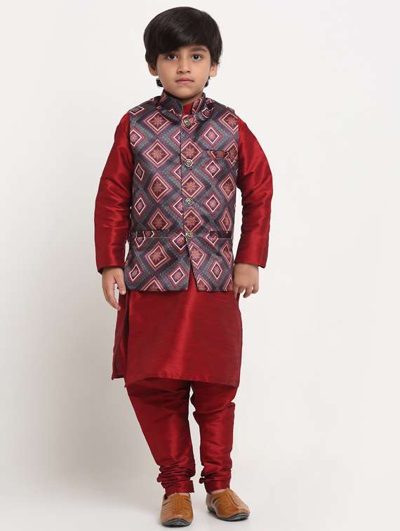 Buy online Boys Maroon Solid Kurta Pajama Set With Printed Jacket