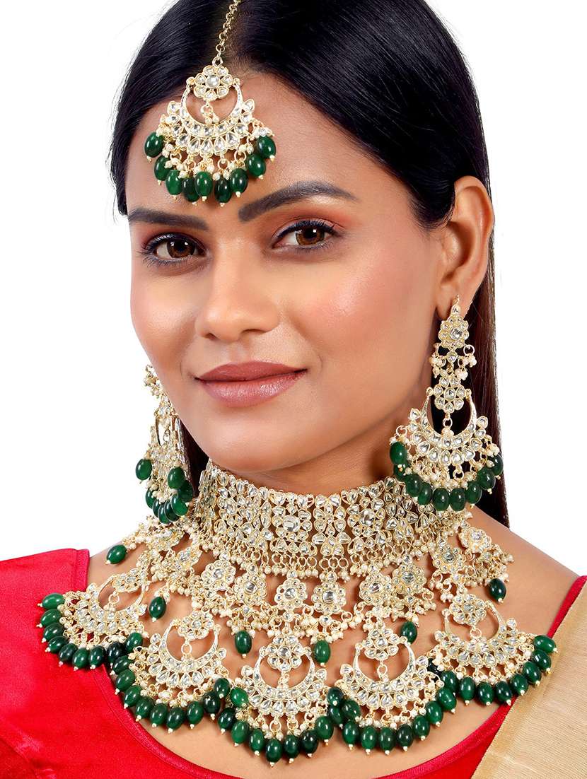 gold plated necklace earring set  - 18565817 -  Standard Image - 5