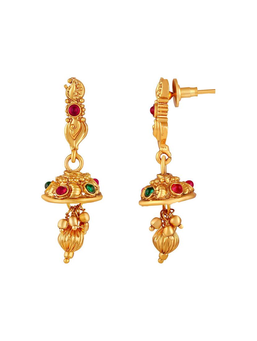 gold metal set - 18566718 - Standard Image - 3