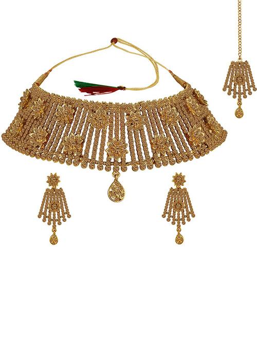 gold plated necklace earing set  - 18566743 -  Standard Image - 0