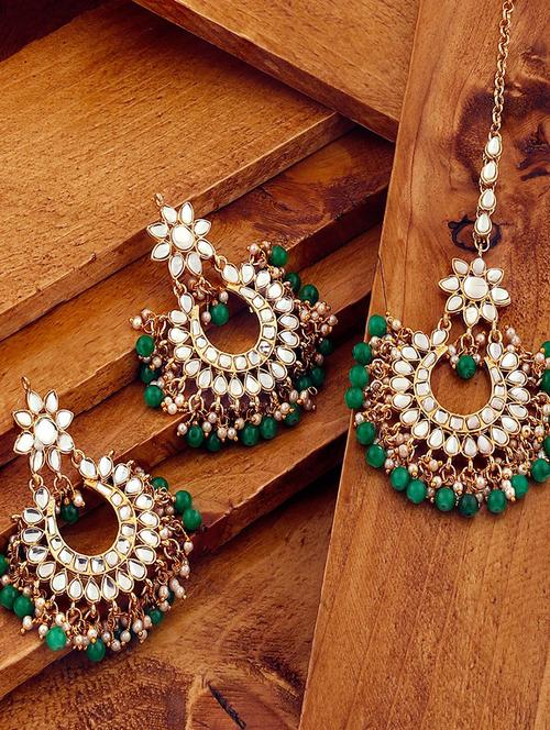 gold plated earring maang tikka set - 18566801 -  Standard Image - 0