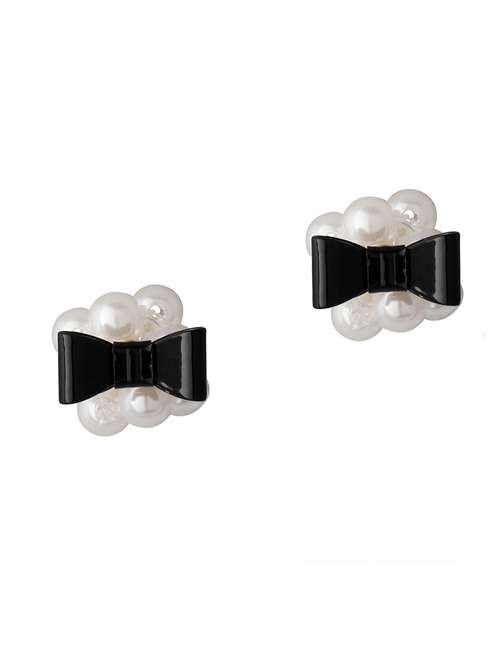 black metal studs earring - 18567278 - Standard Image - 0