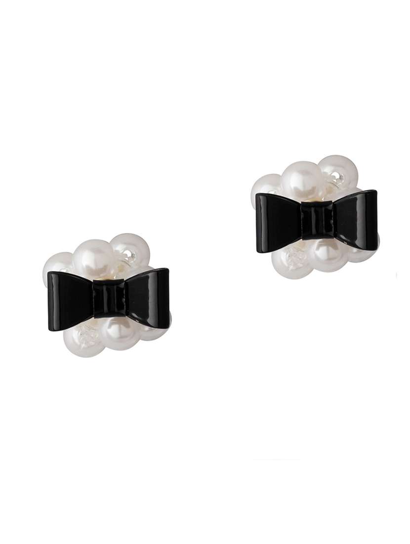 black metal studs earring - 18567278 - Zoom Image - 0