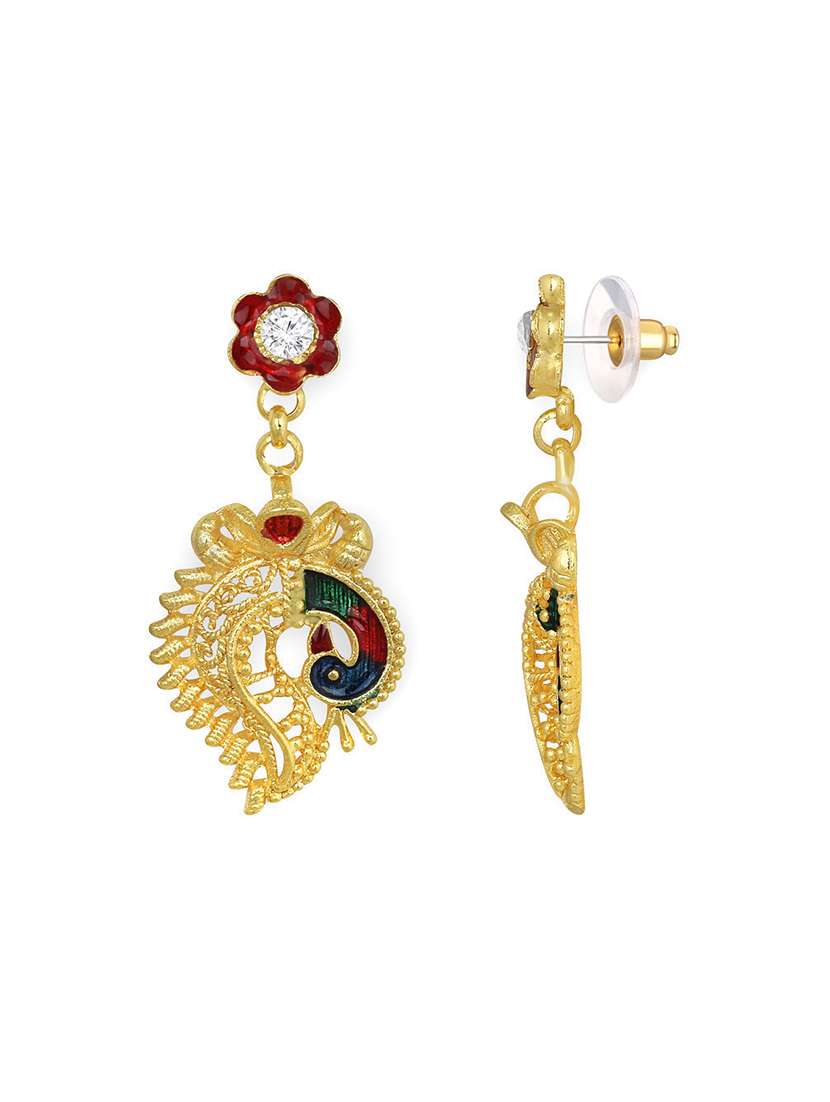 gold brass set - 18567497 - Standard Image - 3