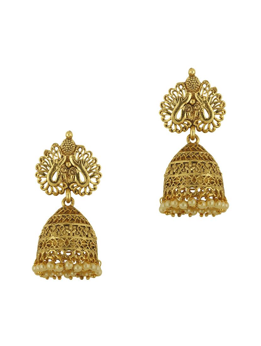 gold metal set - 18567519 - Standard Image - 3