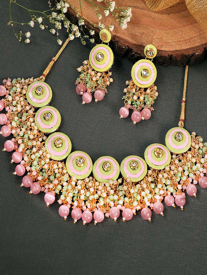 multi colored metal set - 18567561 -  Zoom Image - 0