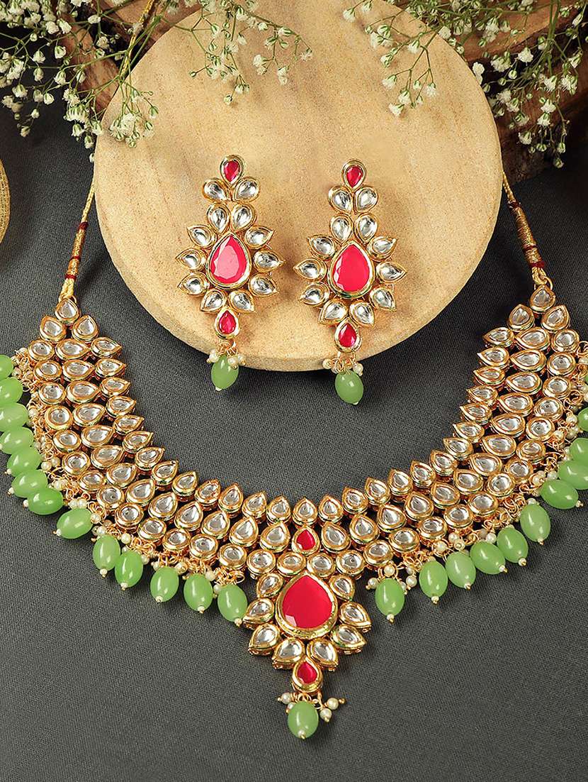 multi colored metal set - 18567592 -  Zoom Image - 0