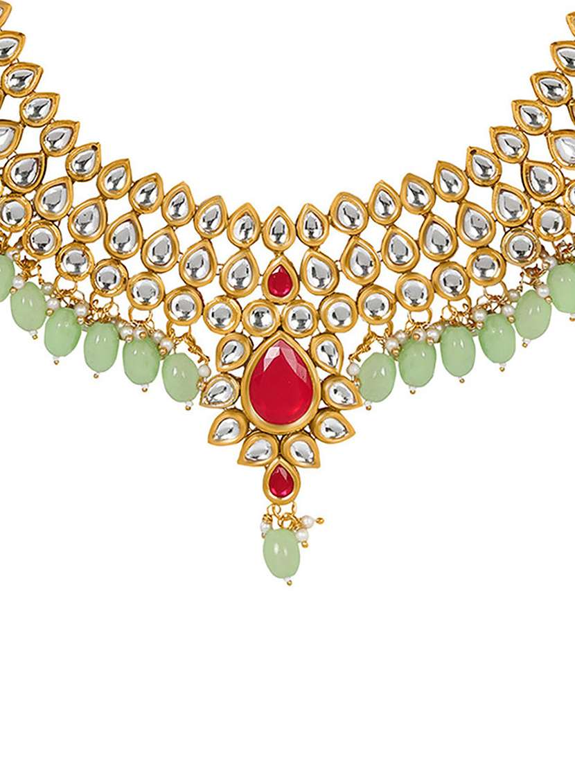 multi colored metal set - 18567592 -  Standard Image - 3