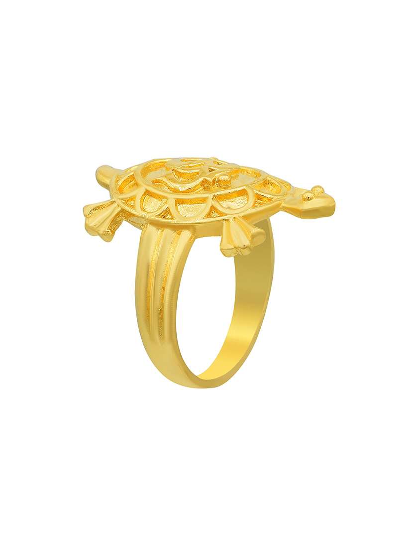 unisex finger ring  - 18573653 -  Standard Image - 3