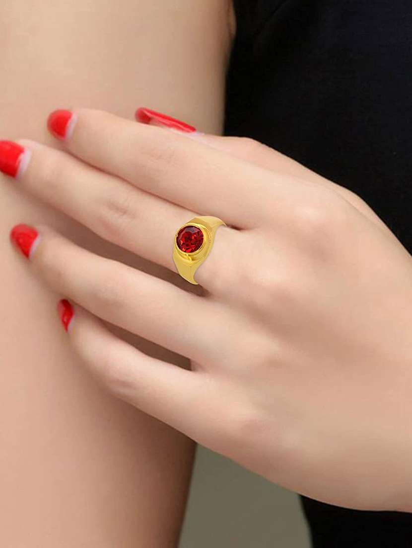 gold plated finger ring - 18573799 -  Standard Image - 3