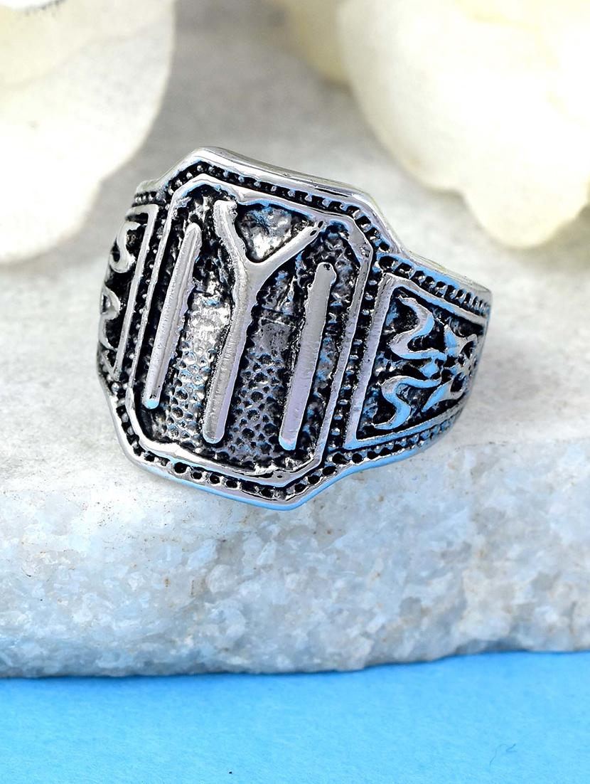 silver brass finger ring - 18573969 - Zoom Image - 0