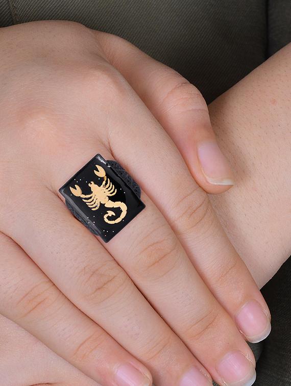 black brass finger ring - 18573989 - Standard Image - 3