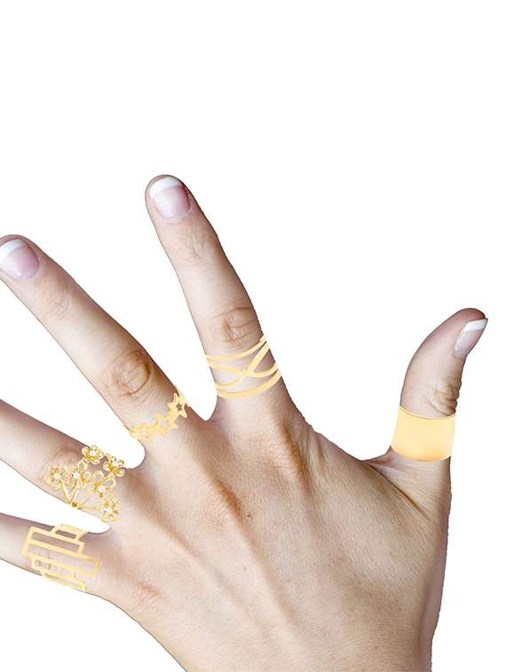 gold plated finger ring set - 18574024 -  Standard Image - 3