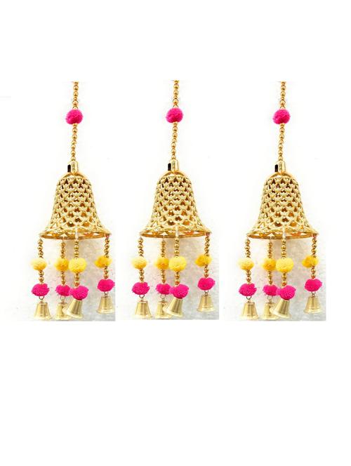 golden bell toran hanging for diwali decoration - 18579986 - Standard Image - 0