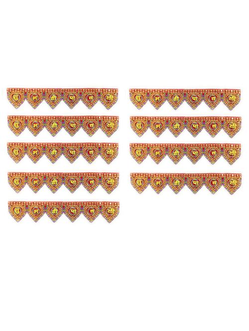 shubh deepawali toran hanging for diwali decoration - 18581674 - Standard Image - 0