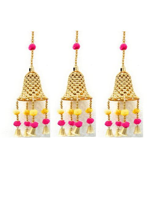 golden bell toran hanging for diwali decoration - 18581885 - Standard Image - 0