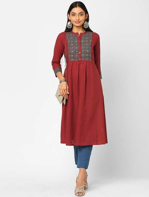 maroon printed a-line kurta - 18582724 - Standard Image - 0