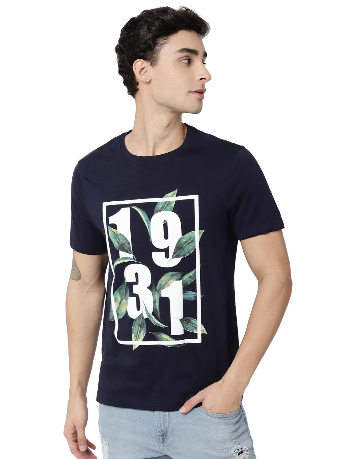 crew neck chest-print t-shirt - 18588634 - Zoom Image - 0