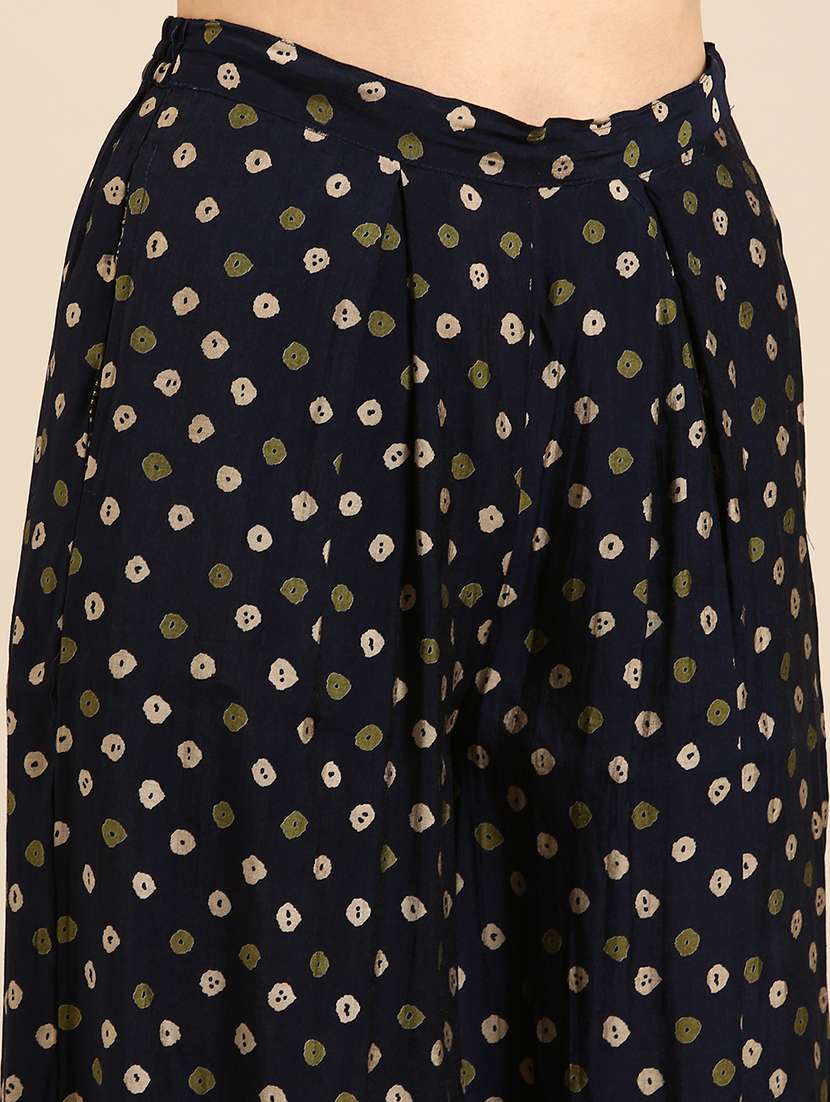 women printed round neck kurta palazzo set - 18591214 -  Standard Image - 5