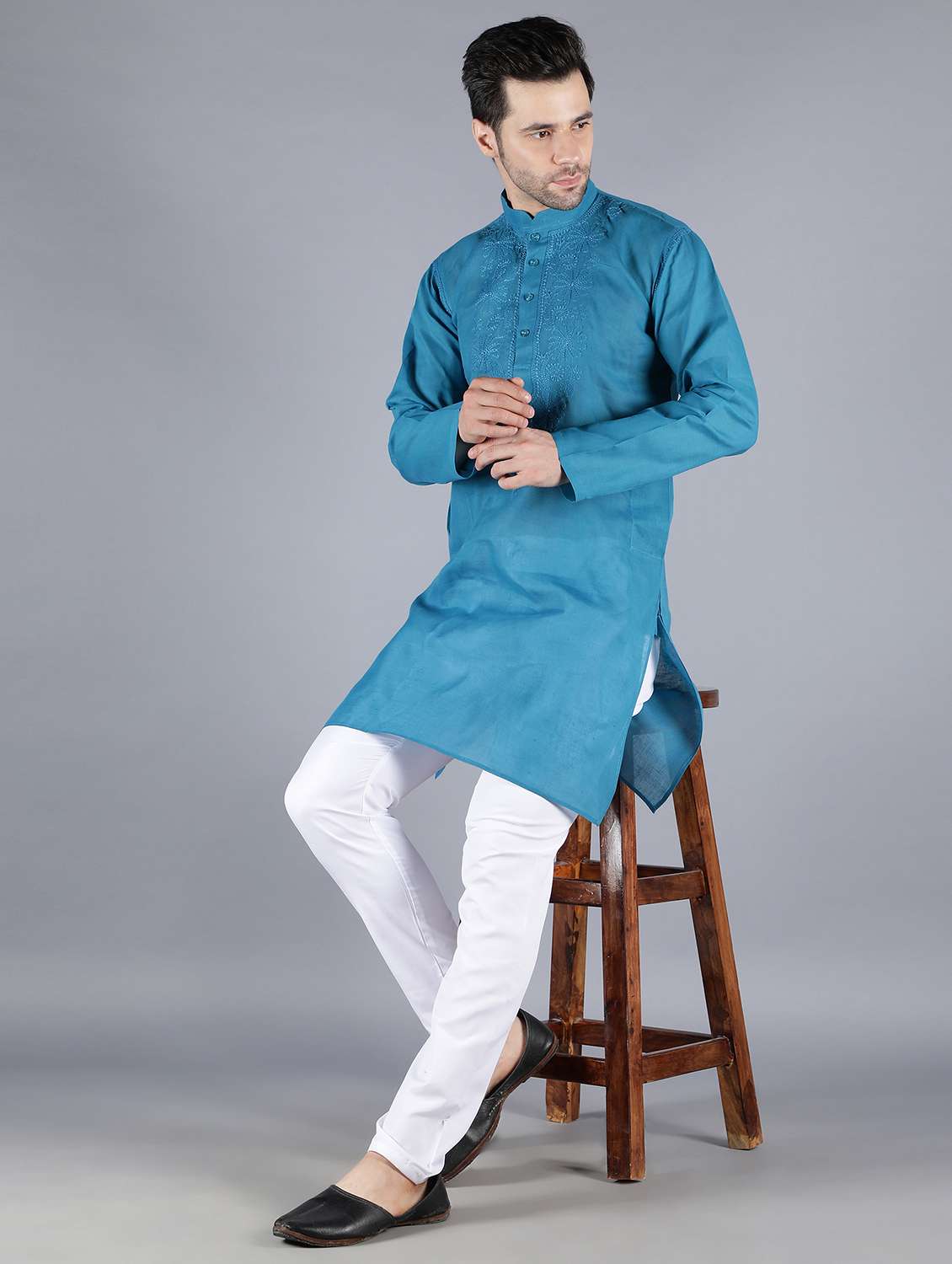 embroidered long kurta - 18602007 - Standard Image - 3