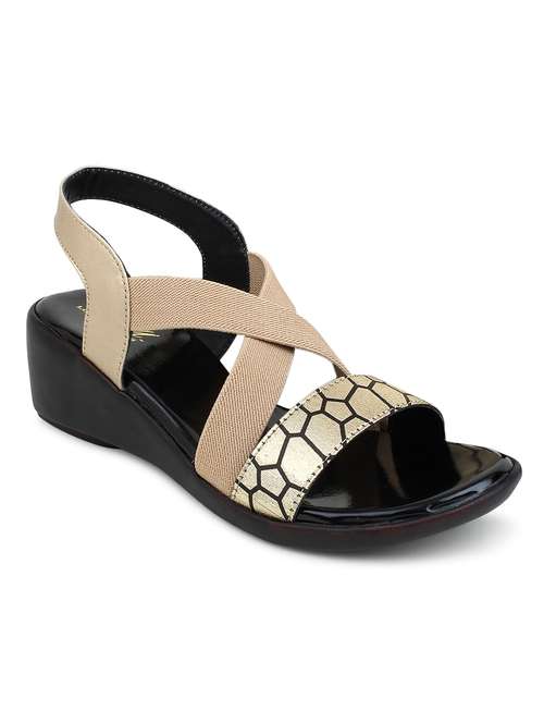 women back strap wedge - 18606158 -  Standard Image - 0