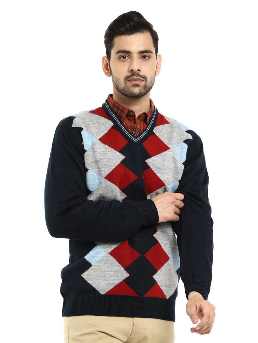 v-neck self design pullover 
