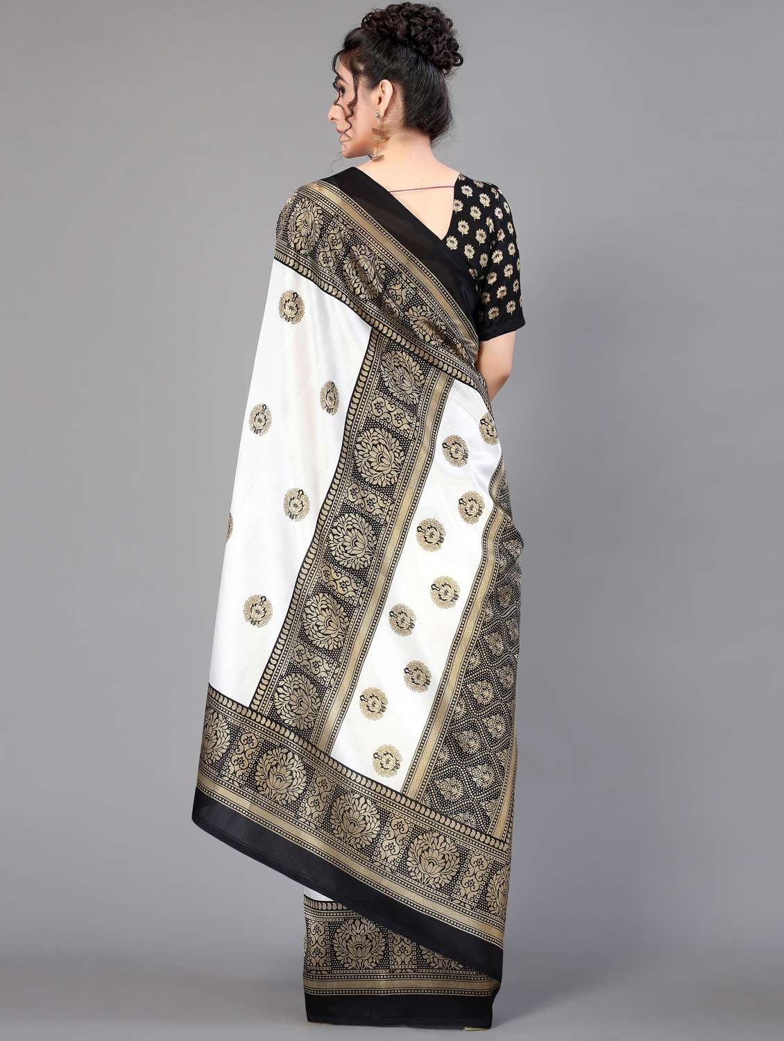 self design mysore silk saree with blouse - 18627365 - Standard Image - 3