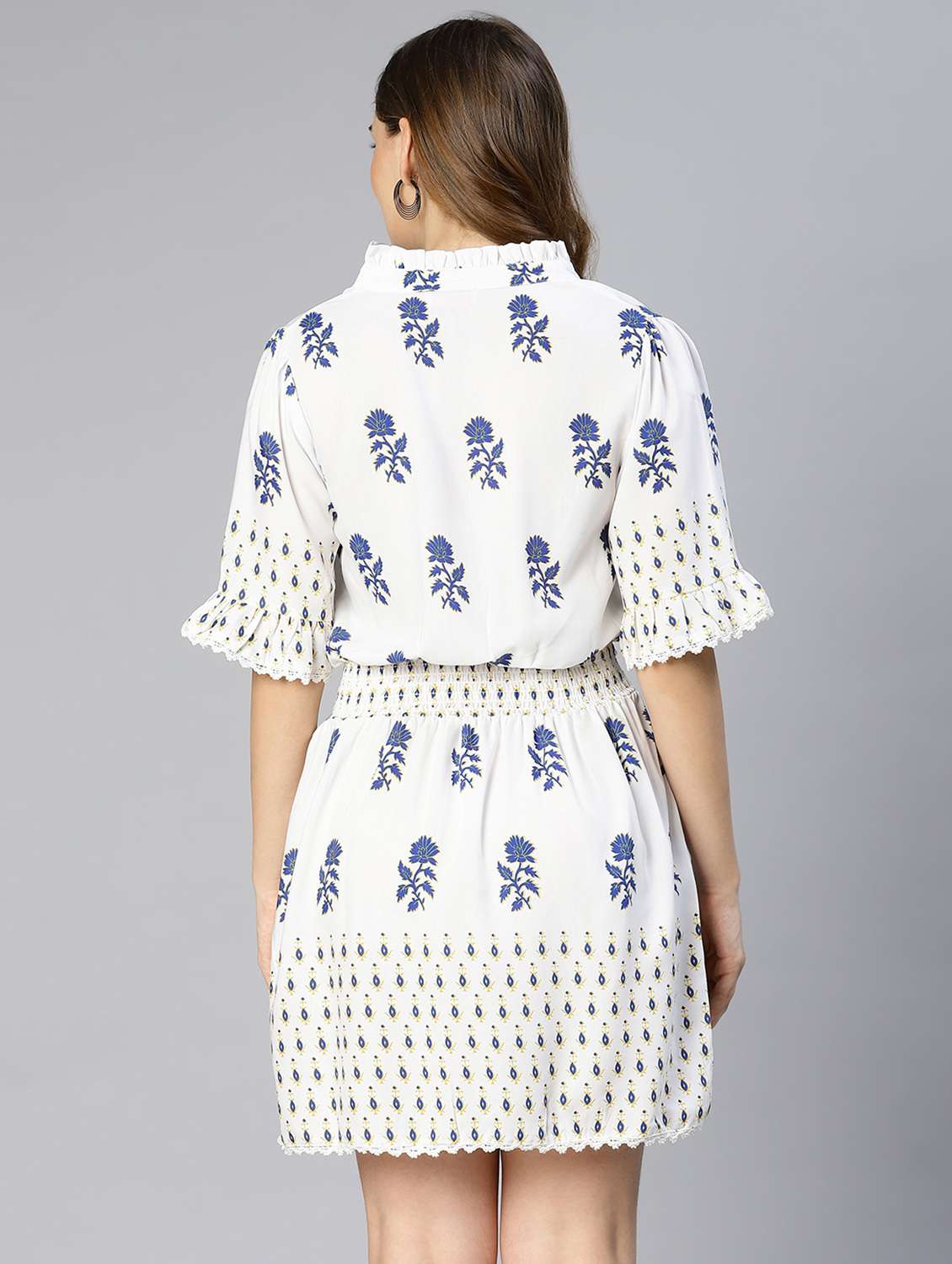 women's  floral dress - 18633965 -  Standard Image - 3