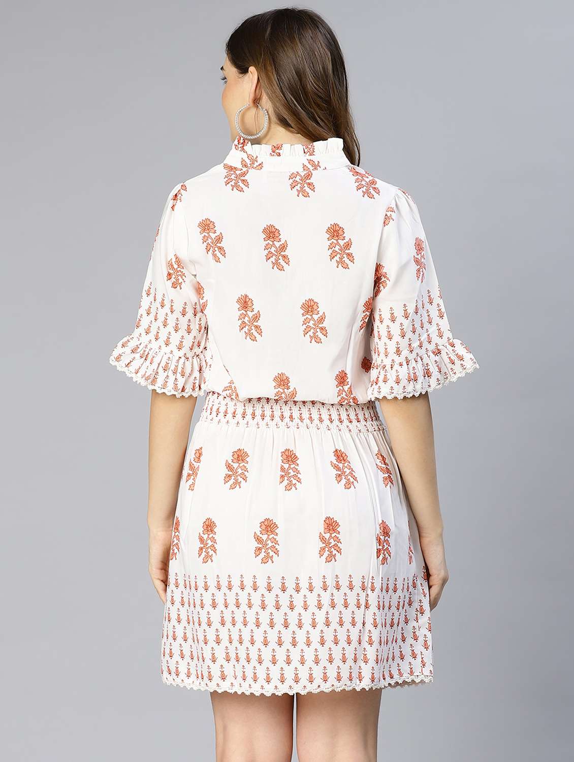 women's  floral dress - 18633966 -  Standard Image - 3
