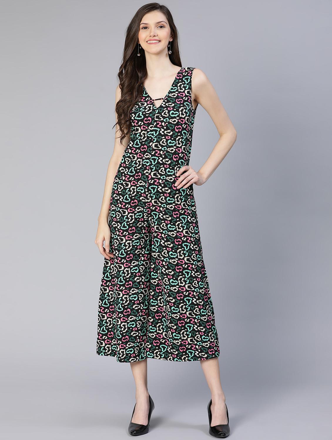 v-neck printed 3/4 jumpsuit - 18634460 -  Zoom Image - 0