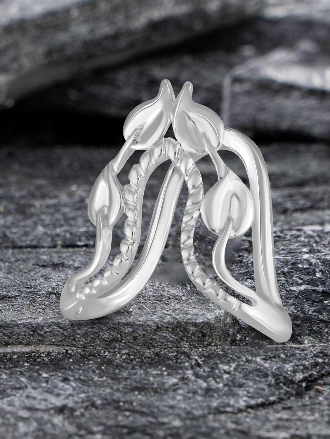 silver plated finger ring - 18634618 - Zoom Image - 0