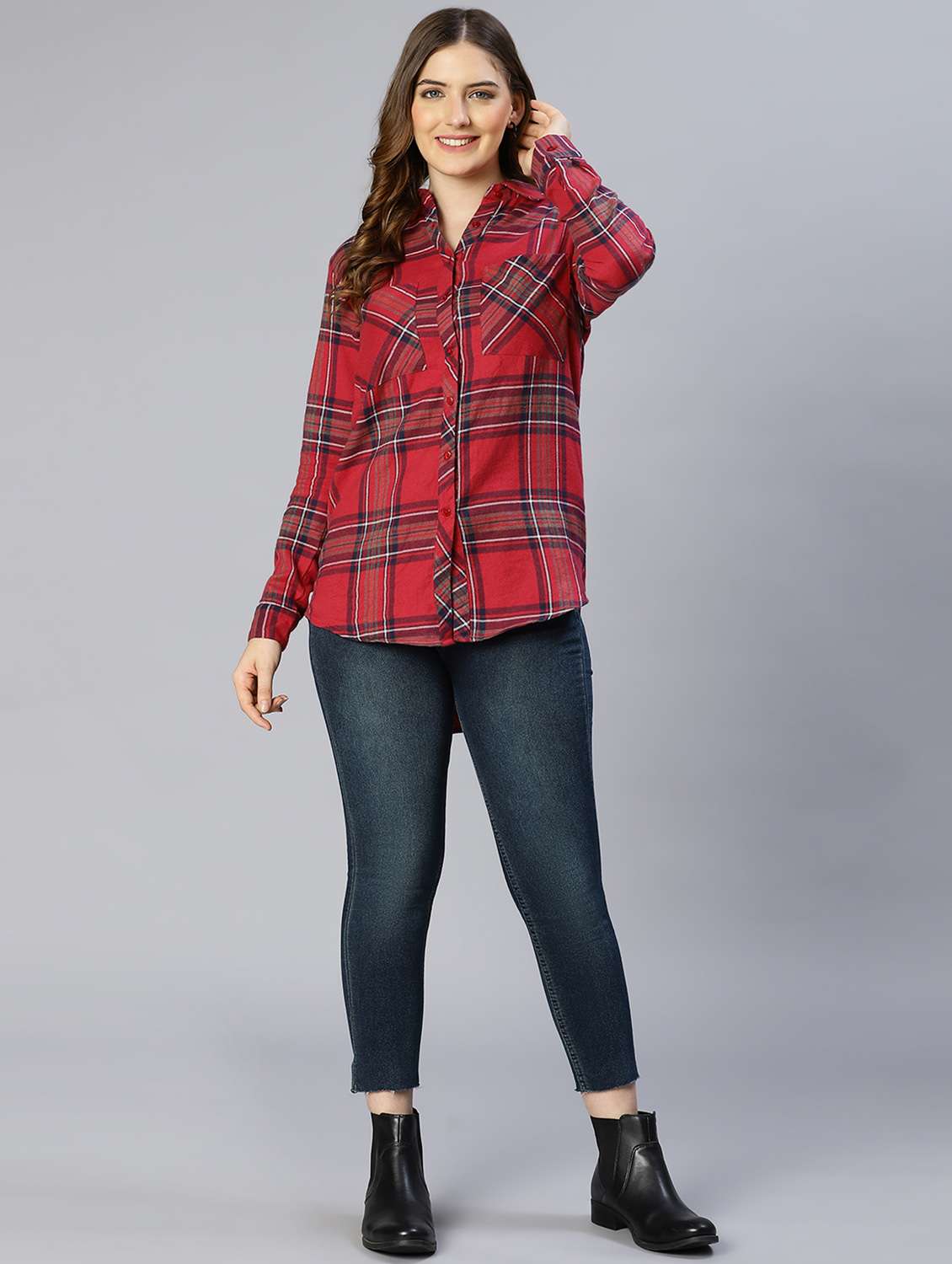 checkered regular shirt - 18634660 -  Standard Image - 5