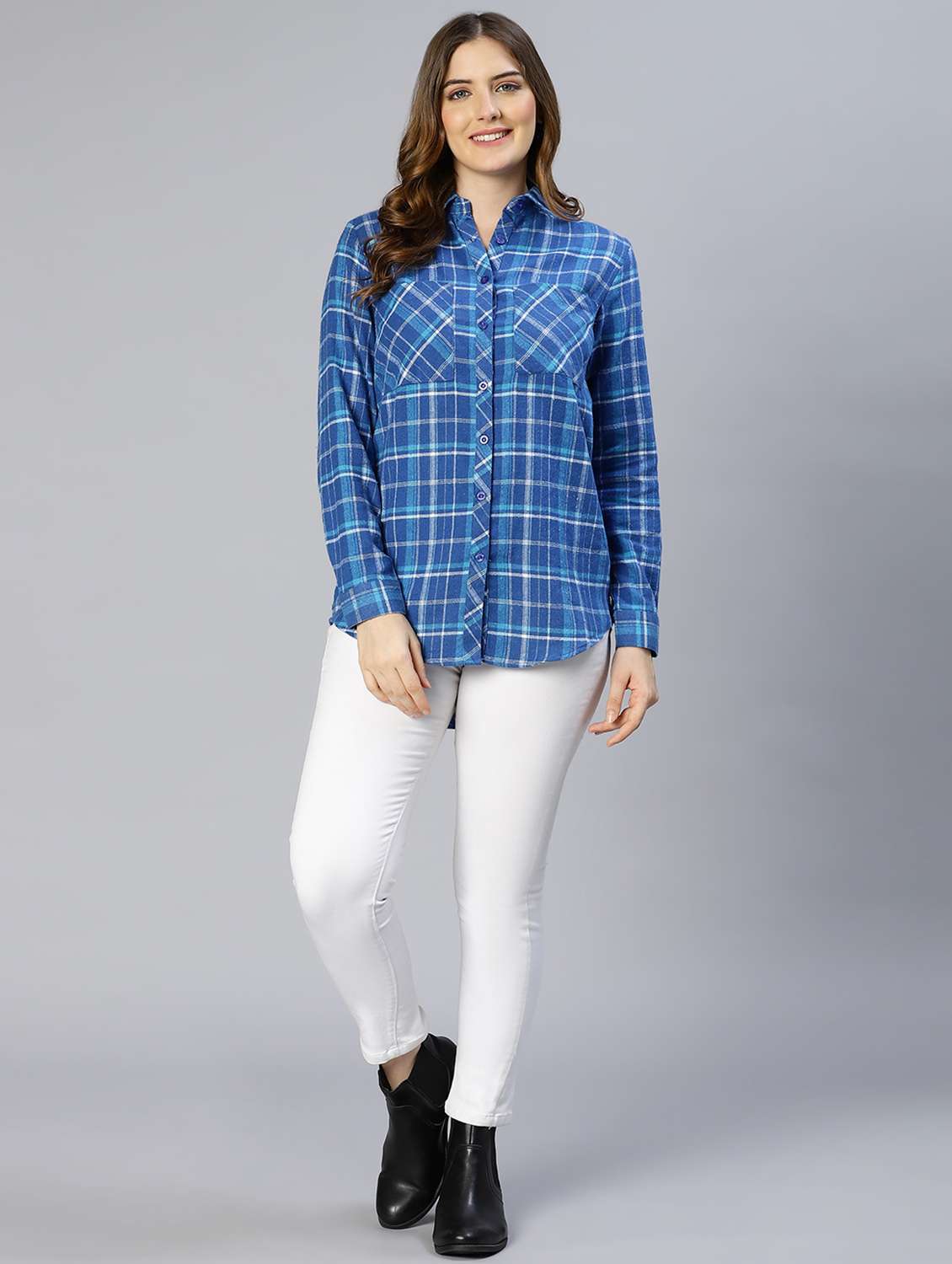 checkered regular shirt - 18634661 -  Standard Image - 5