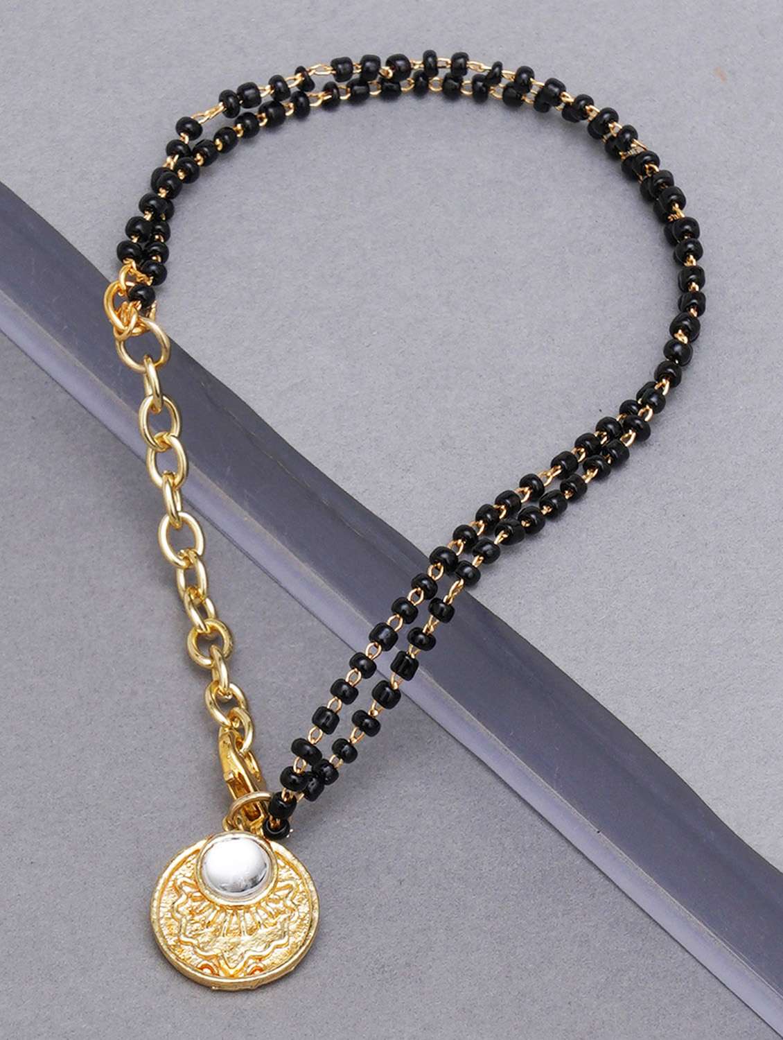 gold metal bangle bracelet