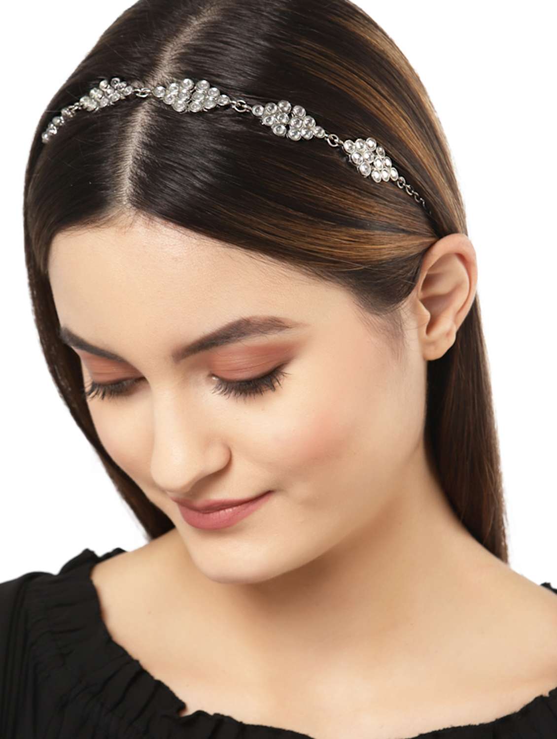 silver metal maatha patti - 18635747 -  Standard Image - 5