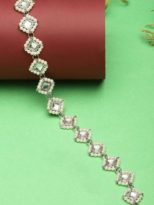 silver plated maatha patti - 18635769 -  Standard Image - 0