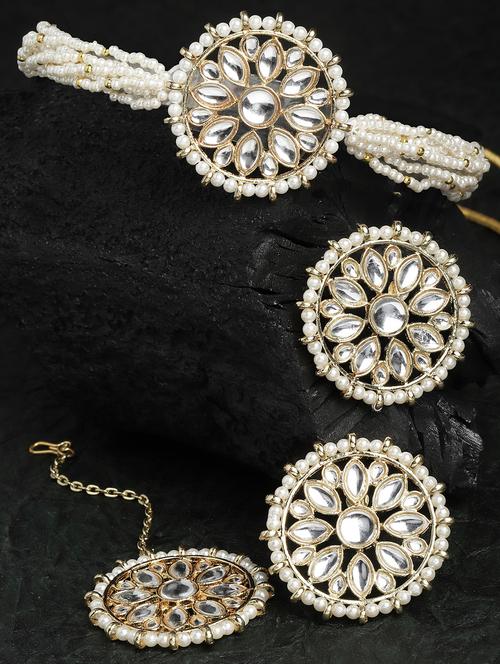 pearl beaded gold plated kundan earring and maang tikka set  - 18635796 -  Standard Image - 0