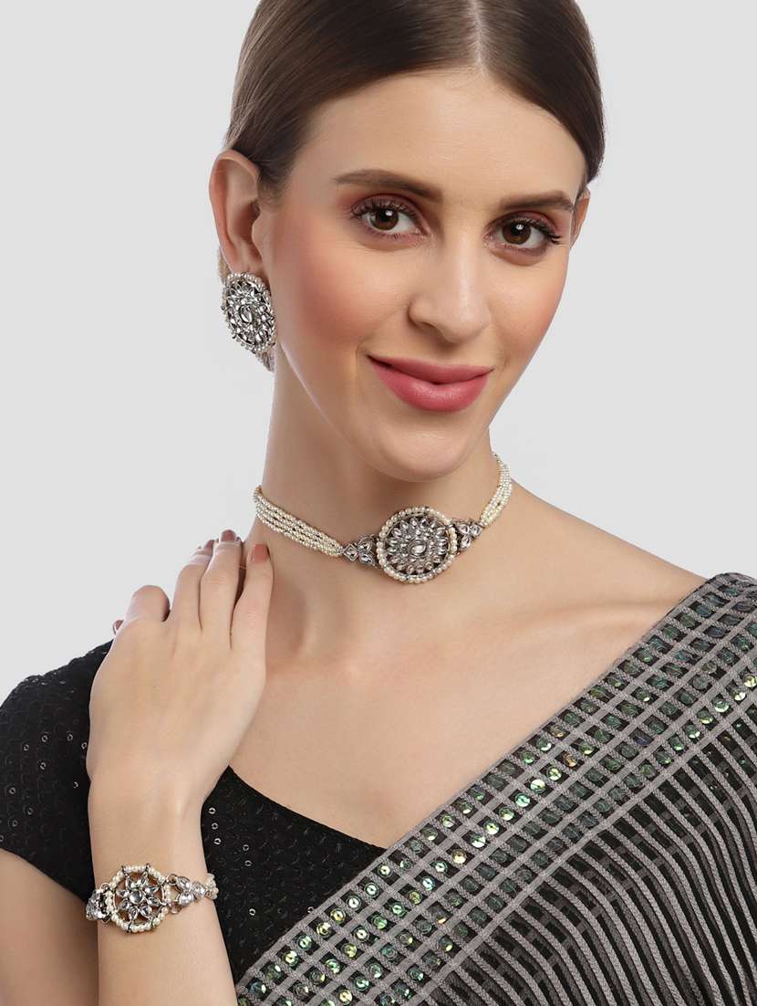 gold plated necklaces earring and bracelet set - 18636022 -  Standard Image - 5