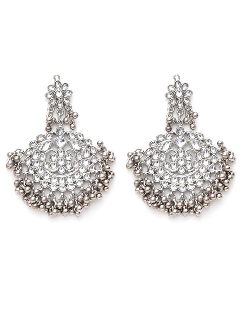 silver plated necklaces and earring set - 18636048 - Standard Image - 3