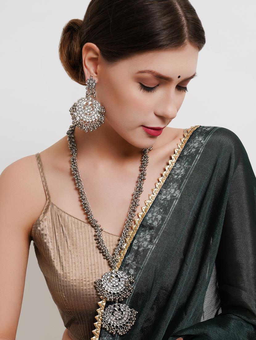 silver plated necklaces and earring set - 18636048 - Standard Image - 5
