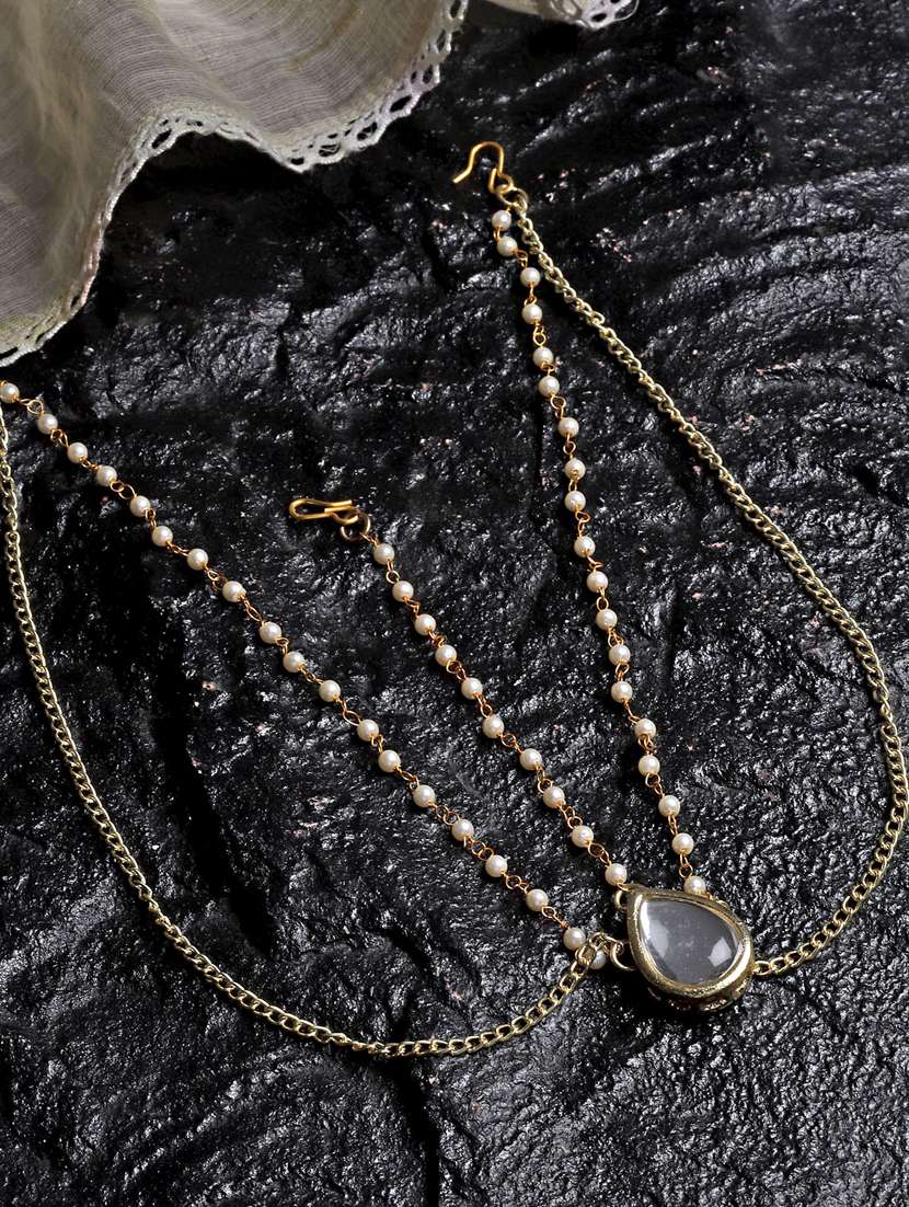 gold metal maang teekas & passa