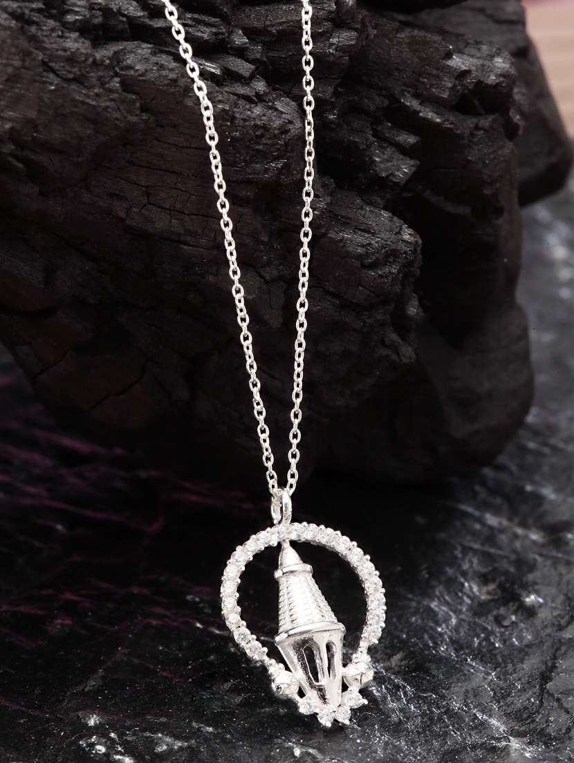 silver metal pendant