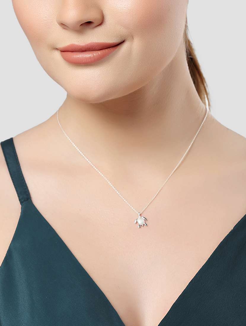 silver metal pendant - 18636153 - Standard Image - 5